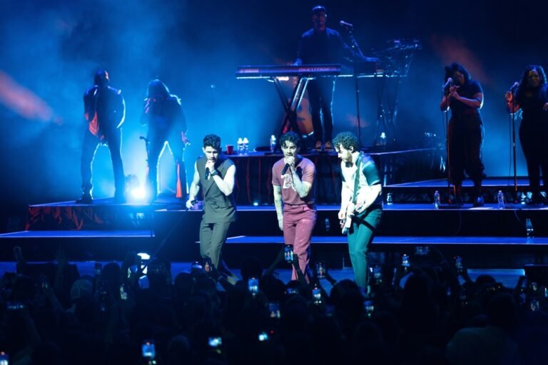 jonas brothers