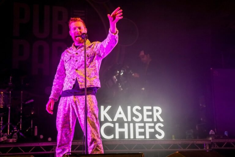 kaiser chiefs