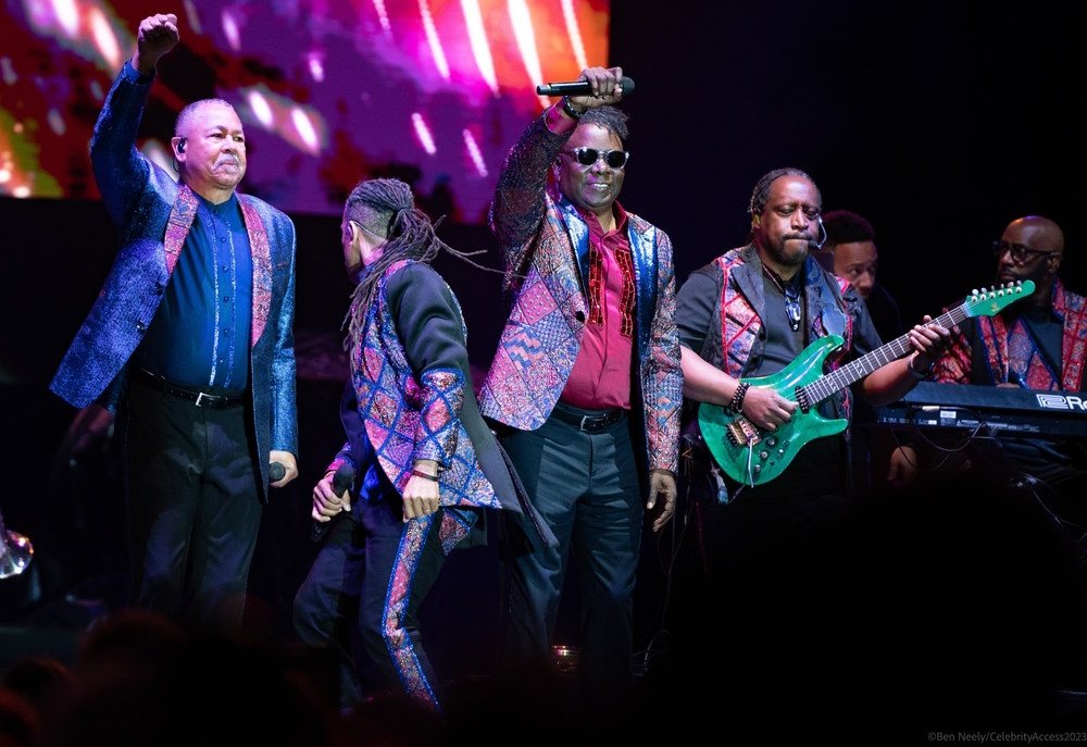 Top 10 Best Songs by Earth, Wind & Fire