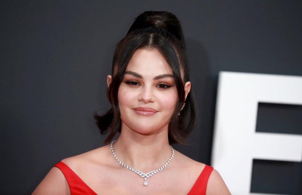 15 Tragic Facts About Selena Gomez