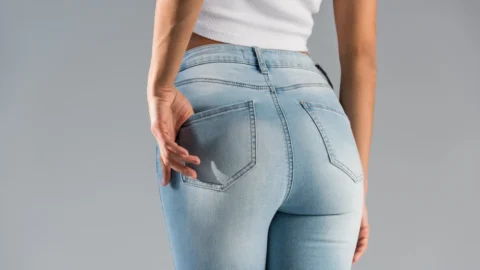 Top 10 Most Attractive Body Parts on Women