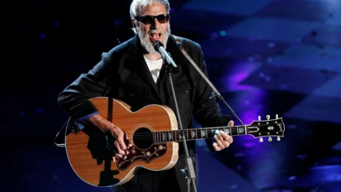 10 Best Songs by Cat Stevens (Yusuf Islam)