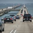 Lake Pontchartrain Causeway (38 km)