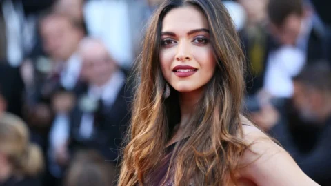 Top 10 Most Beautiful Bollywood Actresses