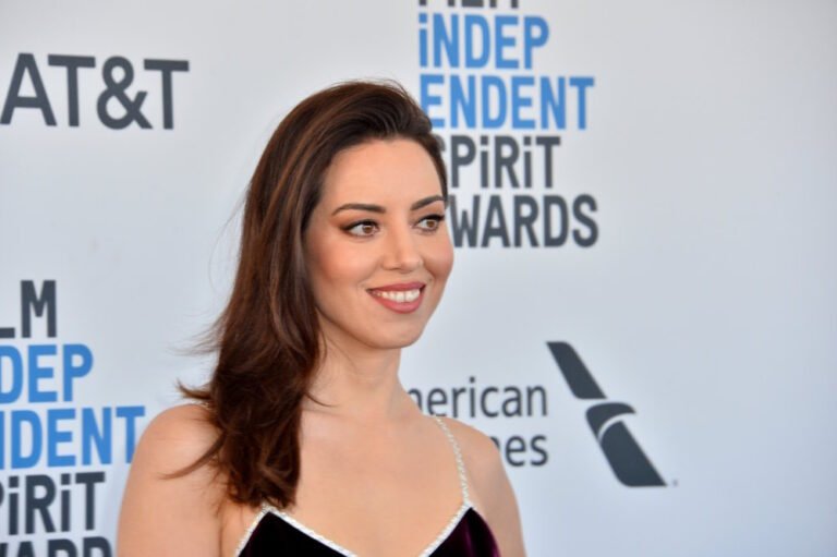 Top 10 Best Aubrey Plaza Movies & TV Shows: Vote for Your Favorite!