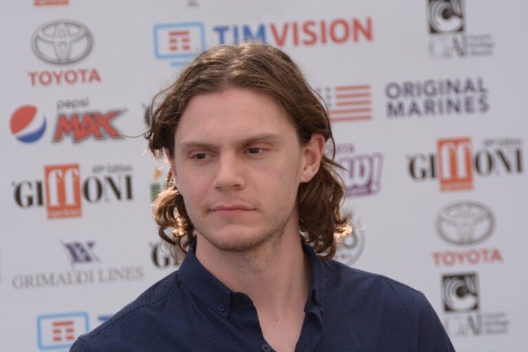 Top 10 Best Evan Peters Movies and TV Shows