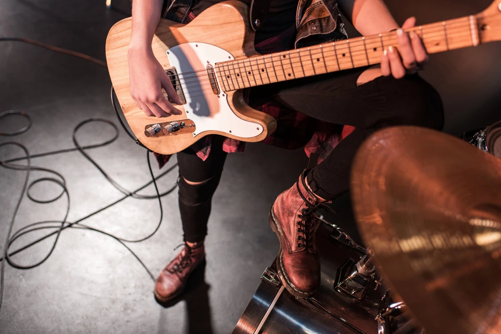 Top 10 Most Recognizable Guitar Intros Ever
