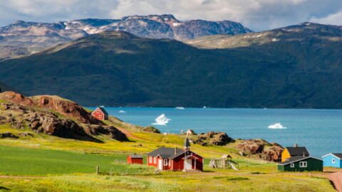 Greenland (2,130,800 km²)