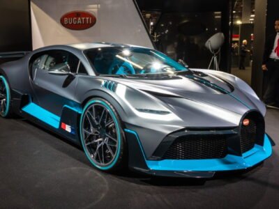 Bugatti Divo (5 million euros)