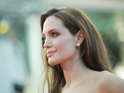Angelina Jolie
