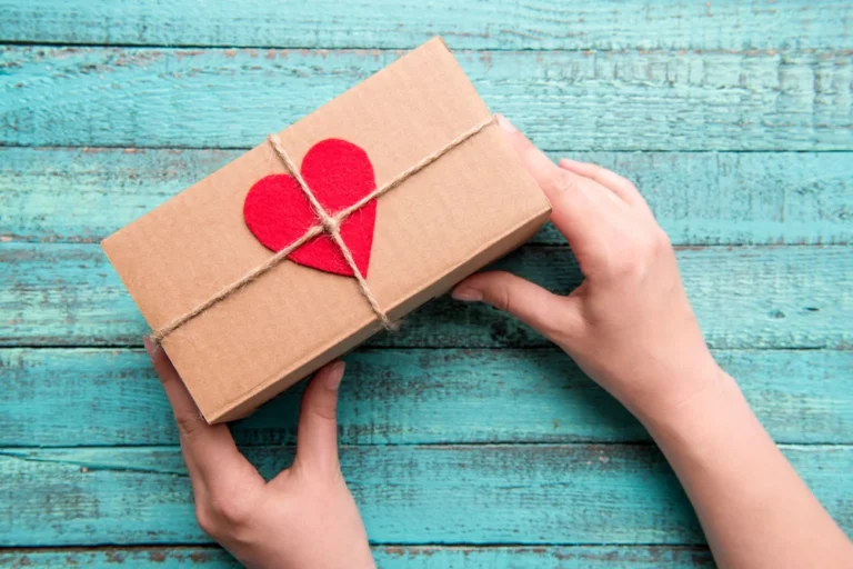 Top 10 Best Gifts for Your Partner
