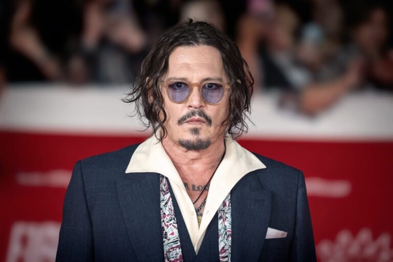 16 Surprising Facts About Johnny Depp