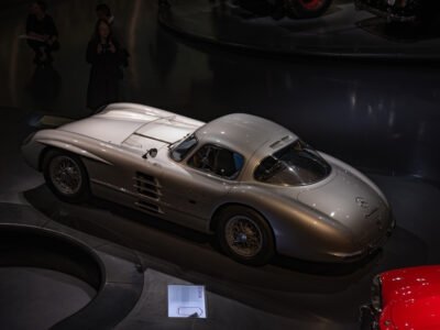 Mercedes-Benz 300 SLR Uhlenhaut Coupé (135 million euros)