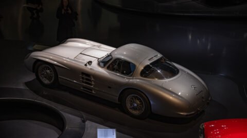 Mercedes-Benz 300 SLR Uhlenhaut Coupé (135 million euros)