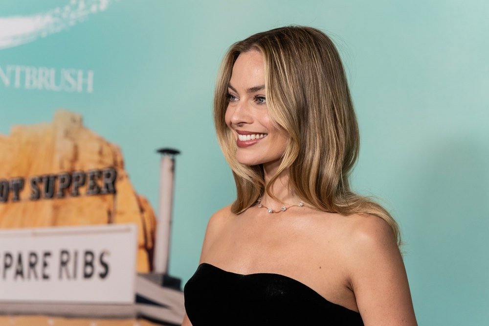 Top 10 Most Beautiful Australian Women