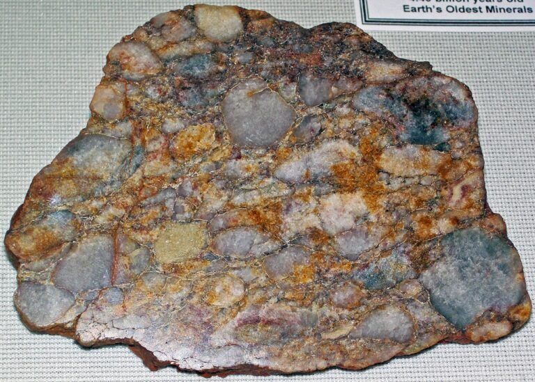 Jack Hills Zircon (4.4 billion years)