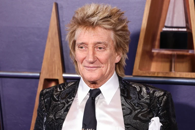 Top 10 Best Songs by Rod Stewart