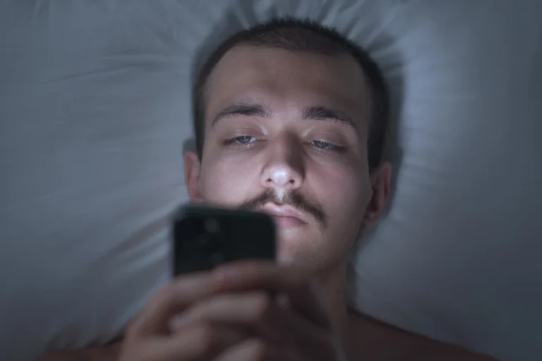 Top 10 Worst Habits Almost Everyone Has