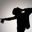 Top 15 Greatest American Male Singers of All Time