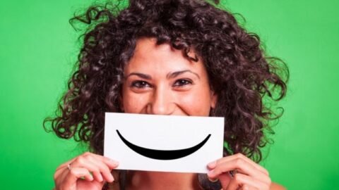 10 Scientifically proven ways to be more attractive to the opposite sex