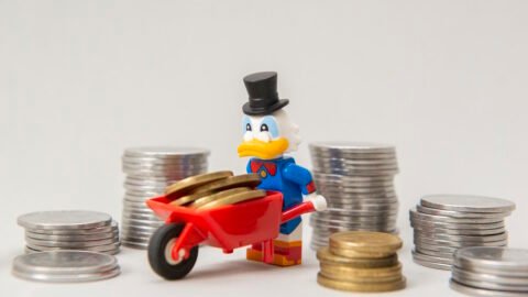 10 Richest Fictional Characters